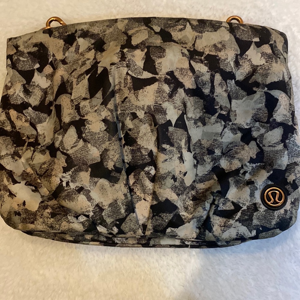 Lululemon Crossbody Bag Rose gold